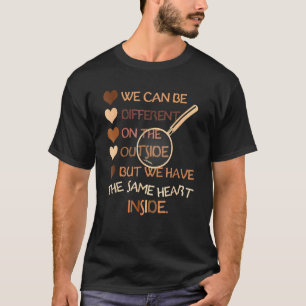 Hetzelfde hart op de binnenste zwarte geschiedenis t-shirt