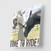 Heure De Circuler Chevaux Carré Horloge Mur (Angle)