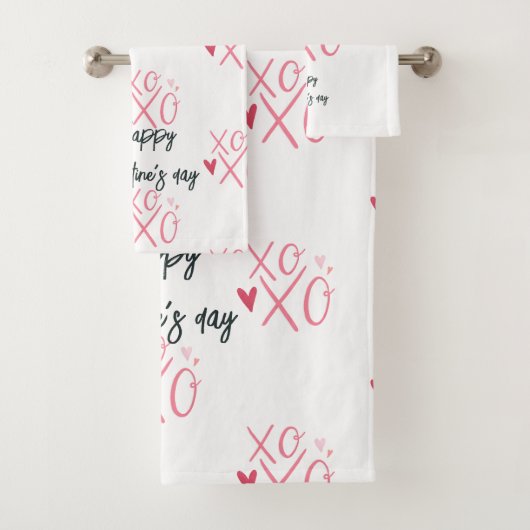 Heureuse Sainte-Valentin de coeur rose "XOXO" (En situation)