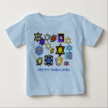 HEUREUX CHANUKKAH BABY TEE - SHIRTS - HAUTS JOURS<br><div class="desc">GRAND DON DE VACANCES POUR L'UNE DES 8 NUITS DE CHANUKKAH. Disponible en toutes tailles pour bébés et enfants. Ce design est disponible en 60 styles, tailles et couleurs design. Choisissez un choix pour chaque nuit. Joyeuses fêtes !</div>