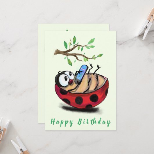 Heureux Ladybug avec téléphone drôle carte d'anniv (Devant/Arrière en situation)