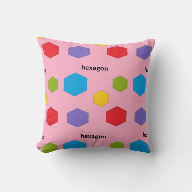 Hexagon patroon op roze kussen (Voorkant)