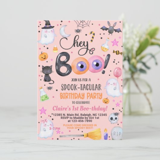 Hey boo Halloween meisje verjaardag uitnodigen ELK Kaart (Staand voorkant)