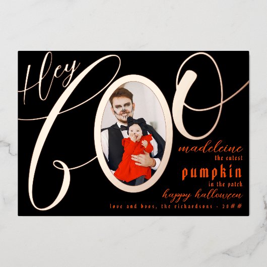 Hey Boo Zwart Halloween Goud Lettering Baby Foto Folie Feestdagenkaart (Voorkant)