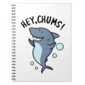 Hey Chums Funny Toothy Shark Pun Notitieboek (Voorkant)