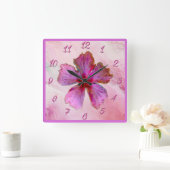 Hibiscus Design Floral Clock in Pinks Vierkante Klok (Huis)