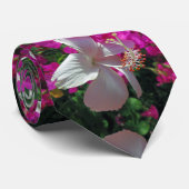 Hibiscus en Bougainvillea Stropdas (Opgerold)