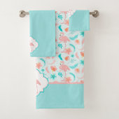 Hibiscus Pattern Pink Flamingo Bad Handdoek (Insitu)