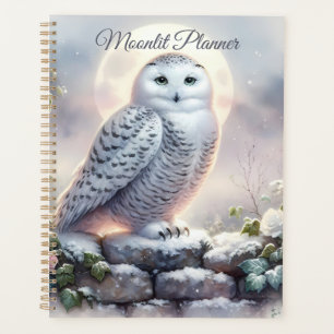 Hibou des neiges dans un jardin d'hiver au clair d