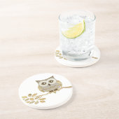 Hibou large de yeux dans des dessous de verre (Côté)