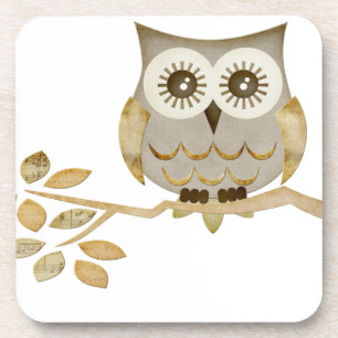 Hibou large de yeux dans des dessous de verre de