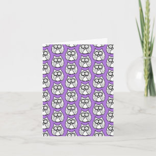 Hiboux de dessin animé drôles Halloween violet pli
