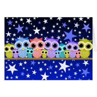 hiboux mignons la nuit