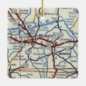 Hickory NC Map Keramisch Ornament (Achterkant)