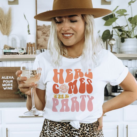 Hier komt de partij Bachelorette Party Matching T-shirt