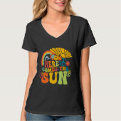 Hier komt de Sun Retro Zomervibes Hippie Boho T-shirt (Voorkant)