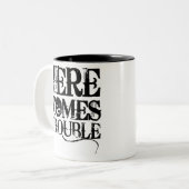 Hier komt het probleem tweekleurige koffiemok (Voorkant links)