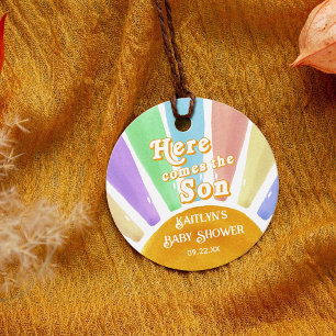 Hier komt het Son Retro Boys Baby shower Bedankjes Labels