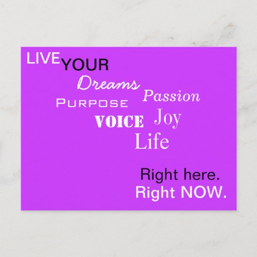 HIER. OP DIT MOMENT. Briefkaart (Voorkant)