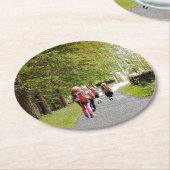 HIERMEE RONDE KARTONNEN ONDERZETTER (Gebogen)