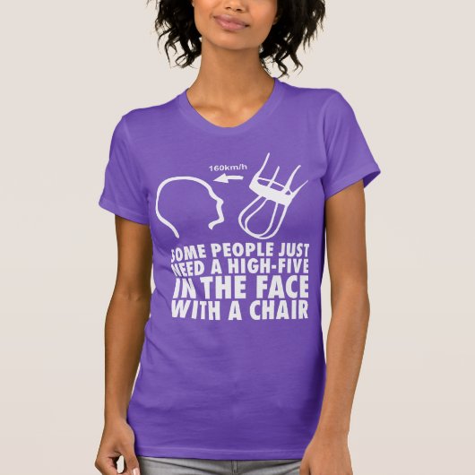 High-five in het gezicht met een stoel t-shirt (Voorkant)