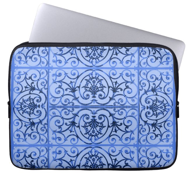 Highgate Iron Laptop Sleeve (Voorkant)