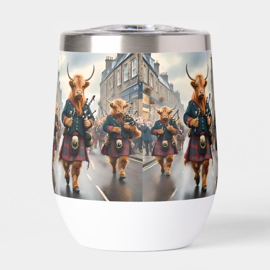 Highland Harmony : Bagpipe Highland Cow Band (Avant)