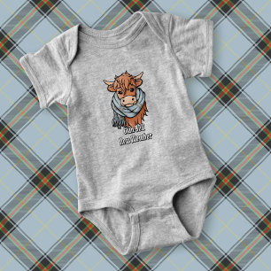 Highland Koe met Bell Tartan Sjaal Romper