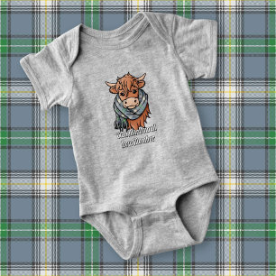 Highland Koe met MacDowall Tartan Scarf Romper