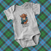 Highland Koe met Morrison Hunting Tartan Sjaal Romper