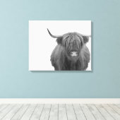 Highland Koe Scotland Rustic Black White Canvas Afdruk (Insitu (Houten vloer))