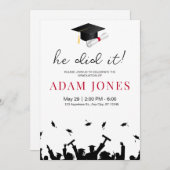 Hij deed het Afstuderen uitnodiging, minimalistisc Kaart (Voorkant / Achterkant)