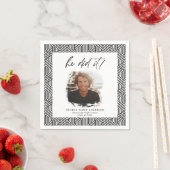 Hij deed het om het afstuderen van de houtskoolgeo servet (Insitu)