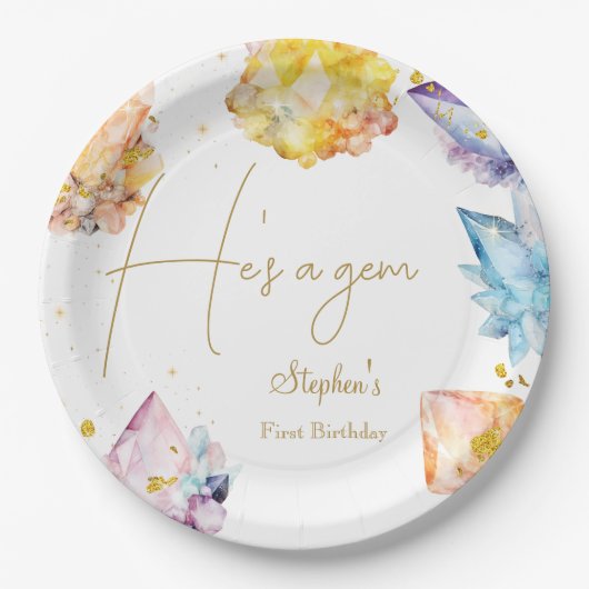 Hij is een Gem Verjaardagskristallen Jongens water Papieren Bordje (Voorkant)