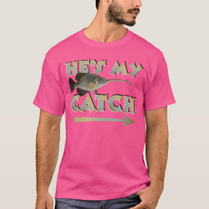 Hij is mijn vangst Zijn en haar visserij bijpassen T-shirt