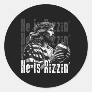 Hij is Rizzin Jesus aan het voetballen Funny Sport Ronde Sticker