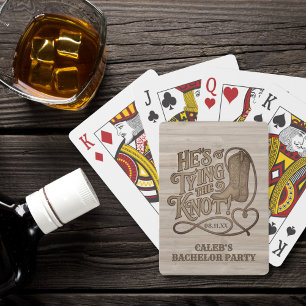 Hij Krijgt de Knoop Aan Zijn Das Rustieke Cowboy A Pokerkaarten
