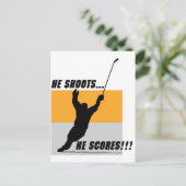 Hij schiet..Hij scoort! Briefkaart (Staand voorkant)