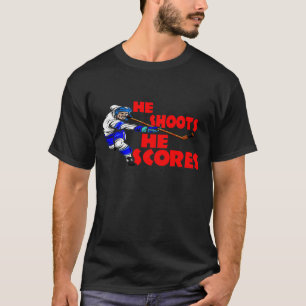 Hij schiet op en scoort. t-shirt