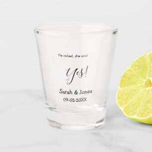 Hij vroeg ze zei ja engagement eenvoudig minimaal  shot glas