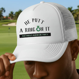 Hij Zette een Ring Om Het Golf Verlovingsfeest Trucker Pet