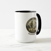 Hiker and Labrador Retriever Search and Rescue Mug (Devant droit)