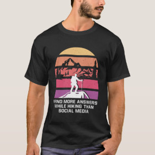 Hiker Antisocia, meer dan sociale media Introvert T-shirt