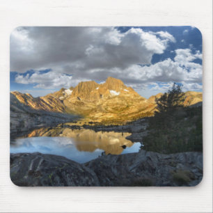 Hiker Uitzicht Garnet Lake Sunrise 2 - JMT Muismat