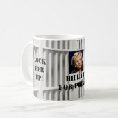 Hillary pour la tasse de prison (Devant gauche)