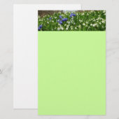 Hillside of Early Spring Flowers Landscape Briefpapier (Voorkant / Achterkant)