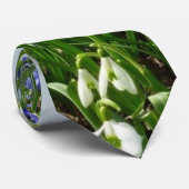 Hillside of Early Spring Flowers Landscape Stropdas (Opgerold)