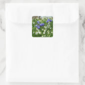 Hillside of Early Spring Flowers Landscape Vierkante Sticker (Tas)