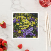 Hillside van Paarse en gele pansies Servet (Insitu)