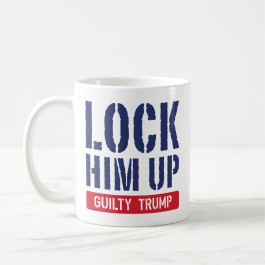 Him omhoog zetten Guilty Trump Koffiemok (Links)